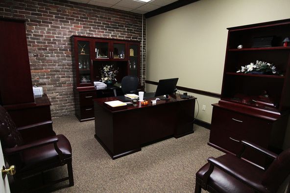 Office Space | Downtown Hattiesburg: 623 N Main St, Hattiesburg, MS 39401